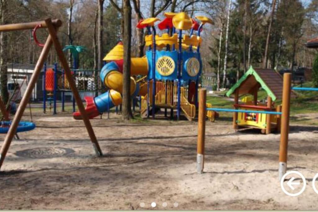 Chalet Toetje Op De Veluwe ホンデルロー エクステリア 写真